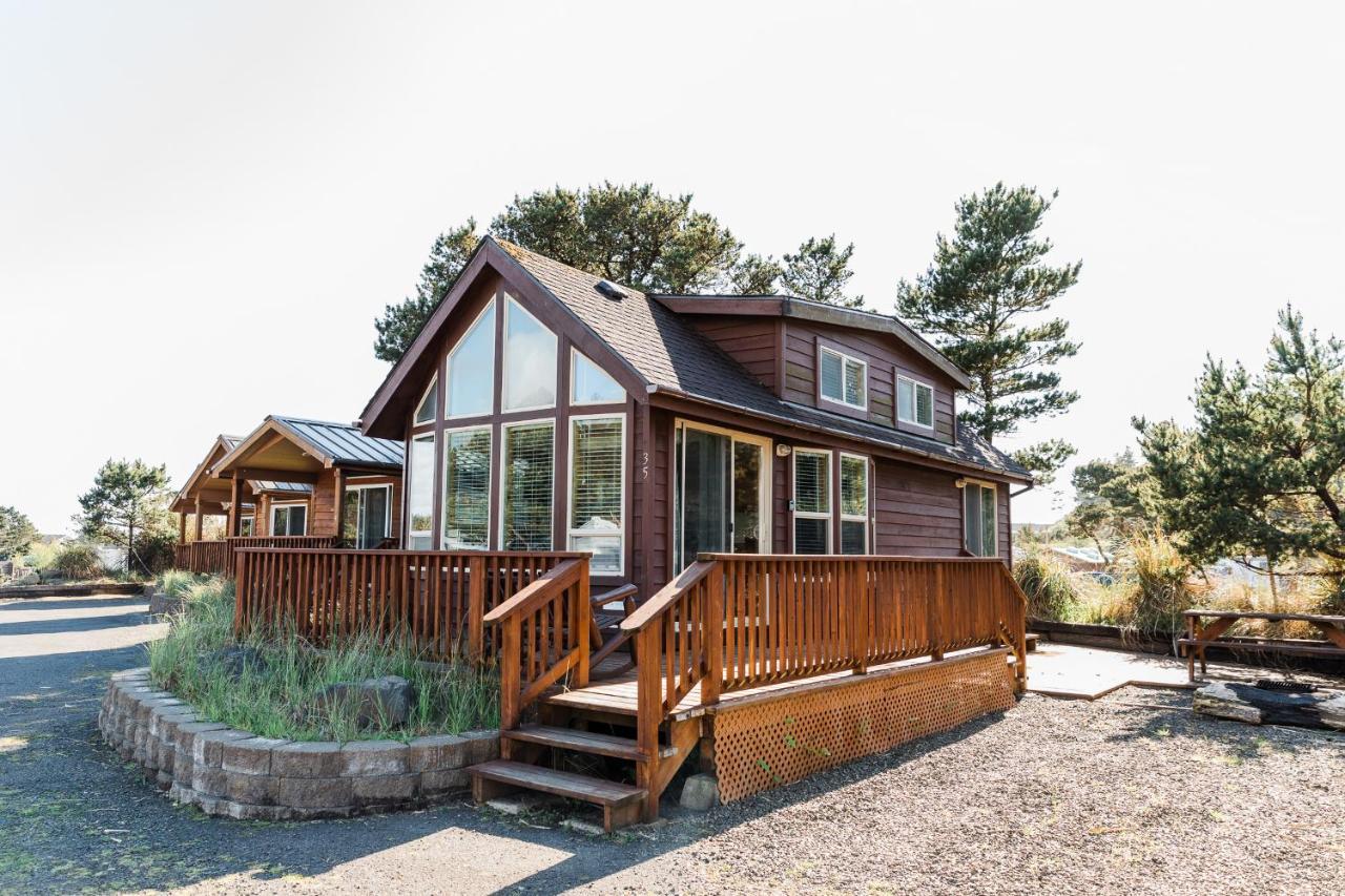 Hart'S Camp Airstream Hotel & Rv Park Pacific City Exterior photo