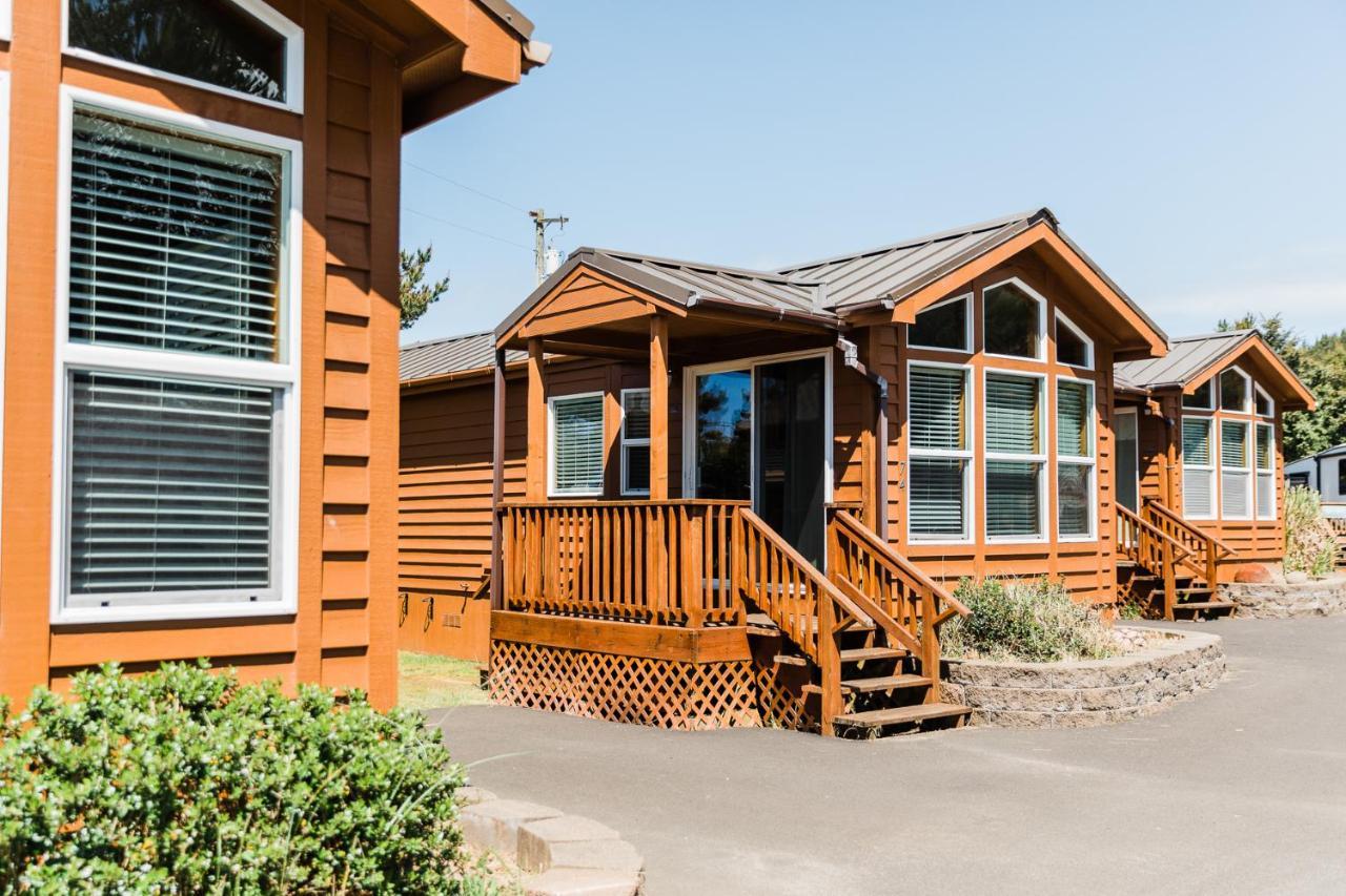 Hart'S Camp Airstream Hotel & Rv Park Pacific City Exterior photo