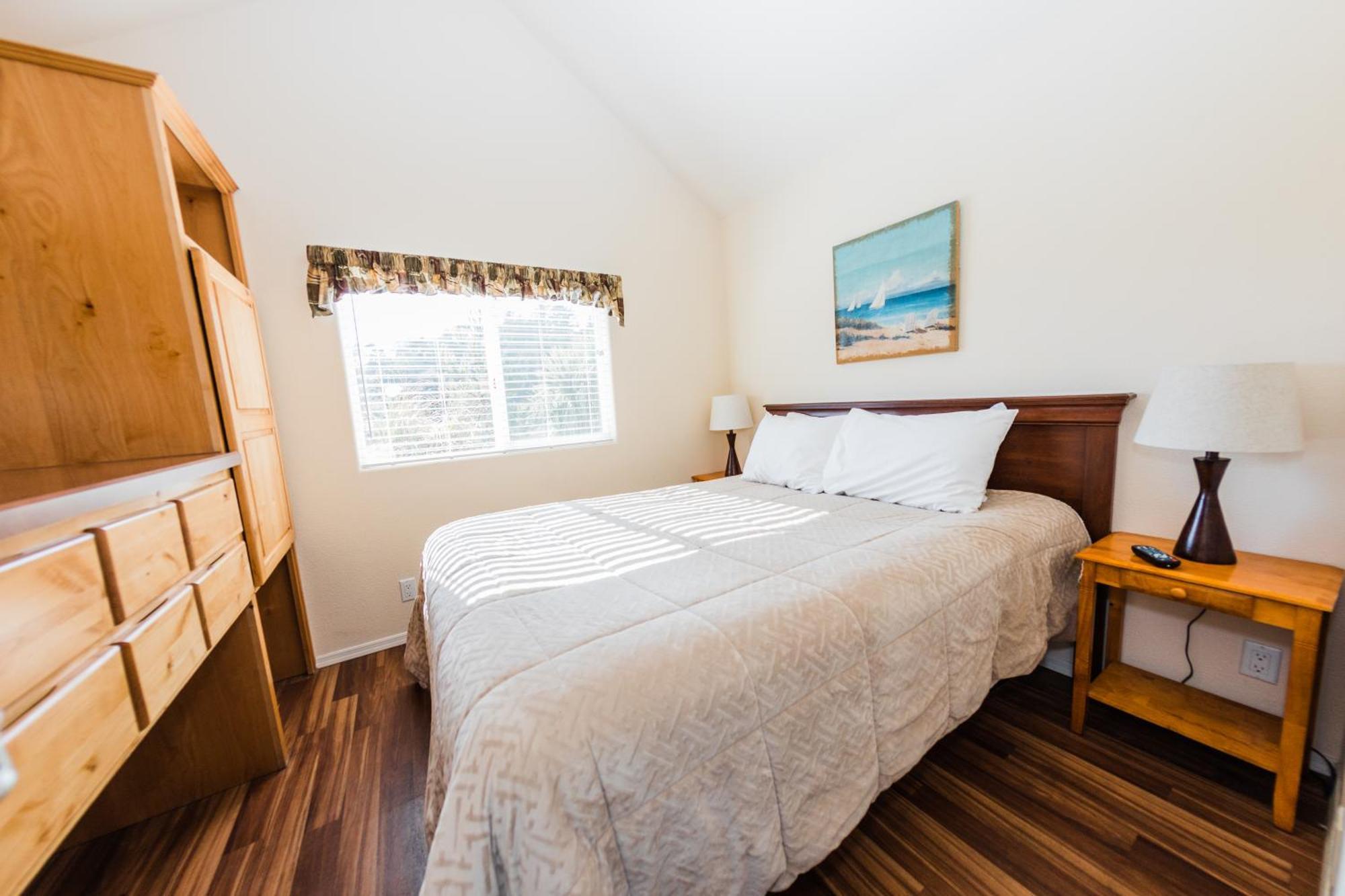 Hart'S Camp Airstream Hotel & Rv Park Pacific City Room photo