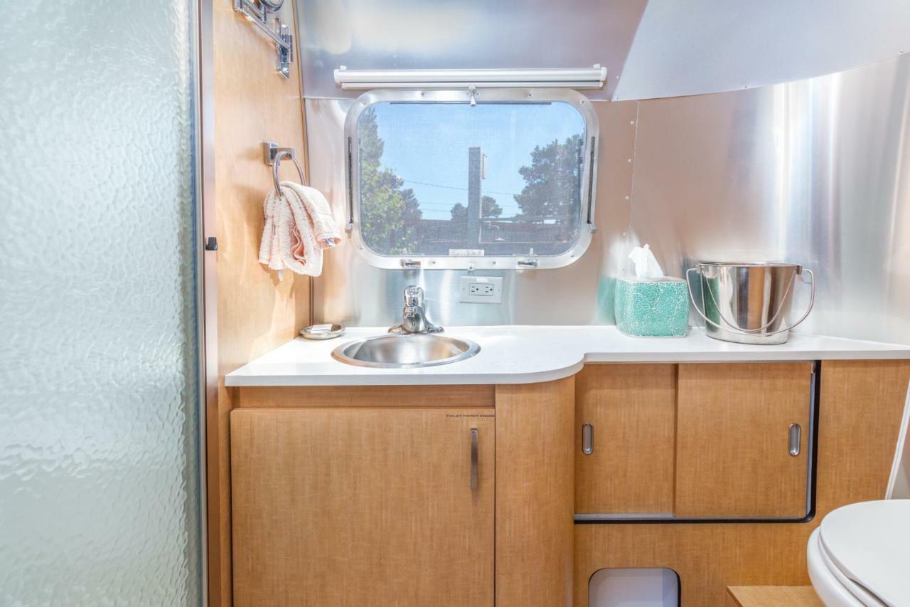 Hart'S Camp Airstream Hotel & Rv Park Pacific City Exterior photo