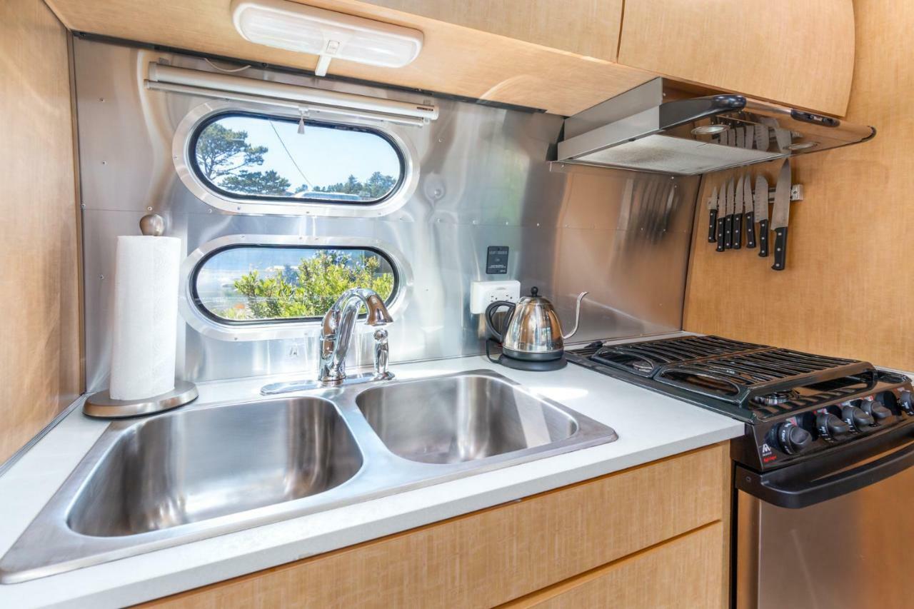 Hart'S Camp Airstream Hotel & Rv Park Pacific City Exterior photo